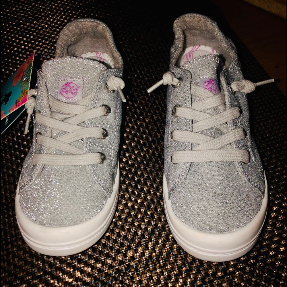 Roxy girls shoes silver canvas